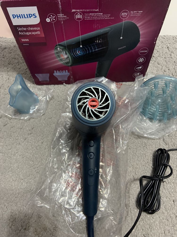 Фен philips 5000