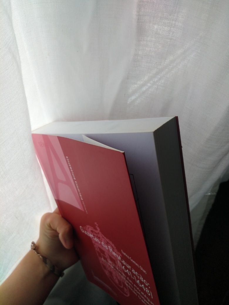 Livro "Gazetas da Restauração"