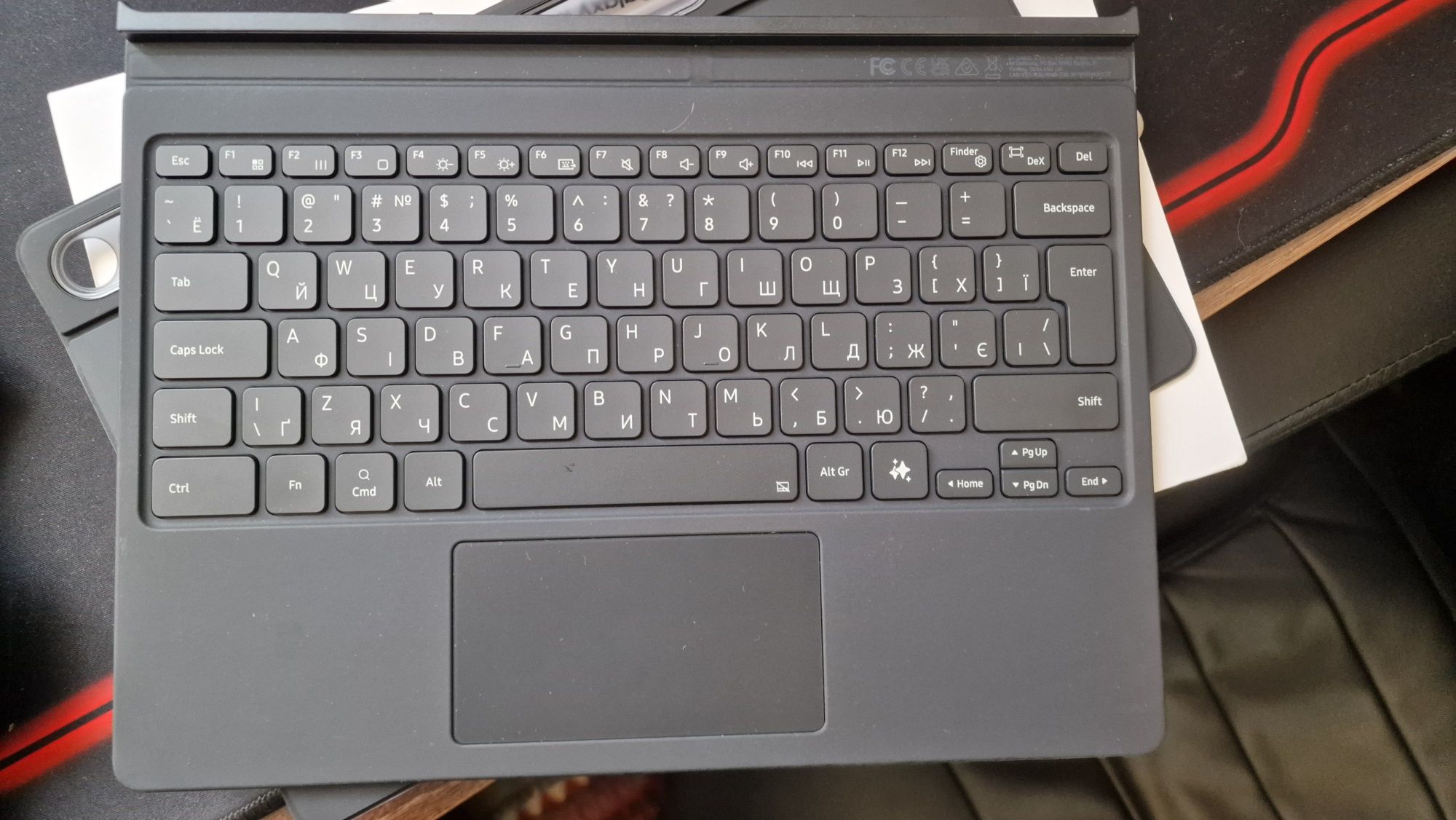 Чохол-клавіатура для Samsung Tab S10+ Keyboard Black (EF-DX825BBEGUA)