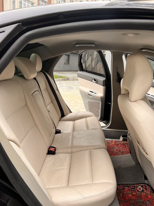 Volvo S40 седан авто