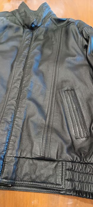 Blusao pele. Como novo