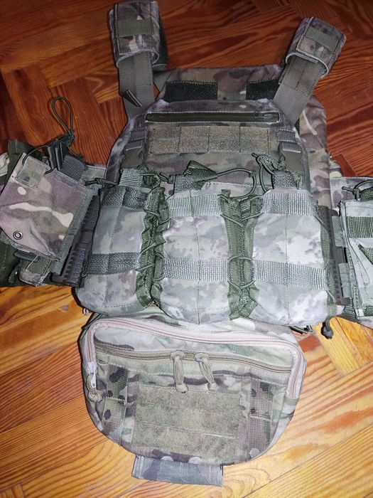 Плитоноска в кольорі мультікам