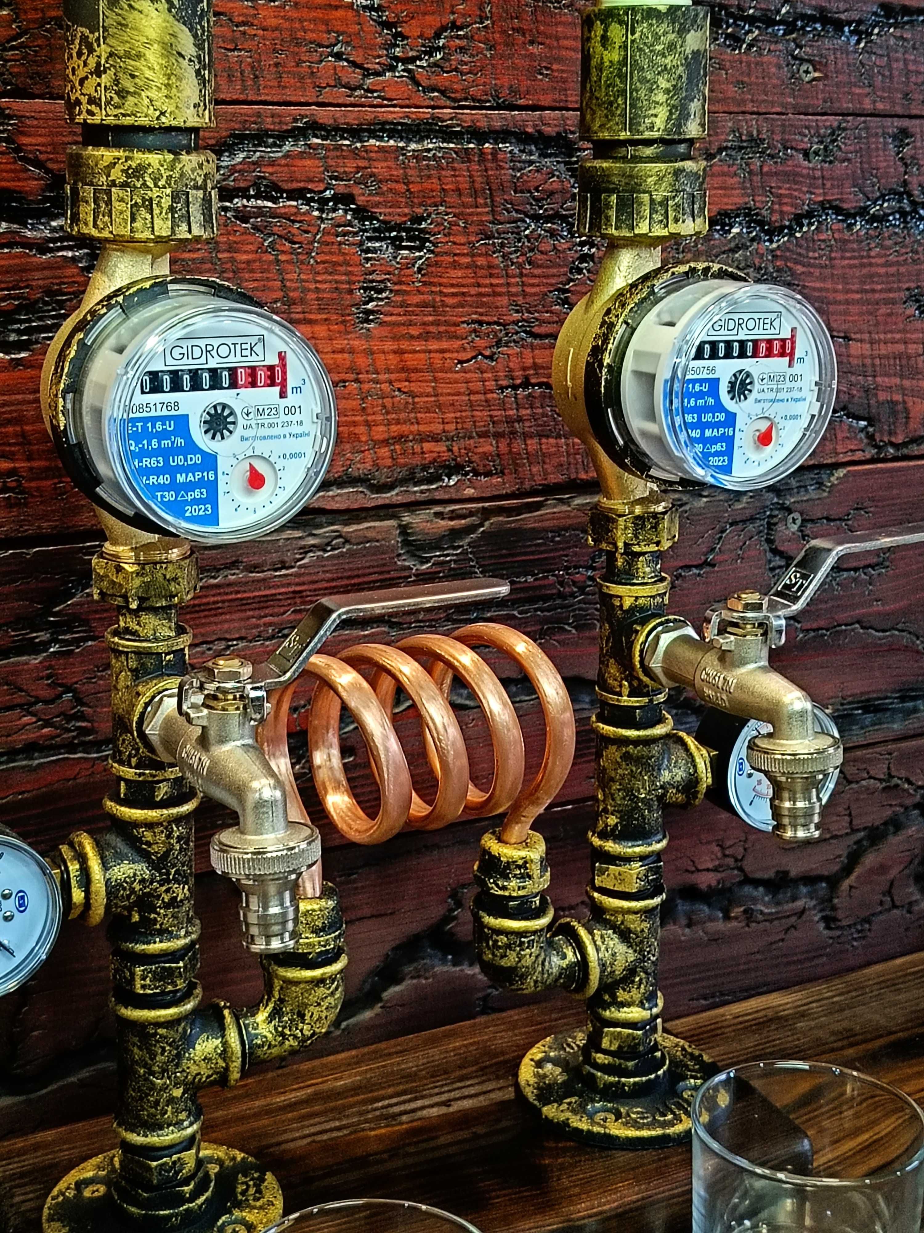 Stojak pod alkohol, nalewak dozownik do alkoholu "Loft-3" na prezent