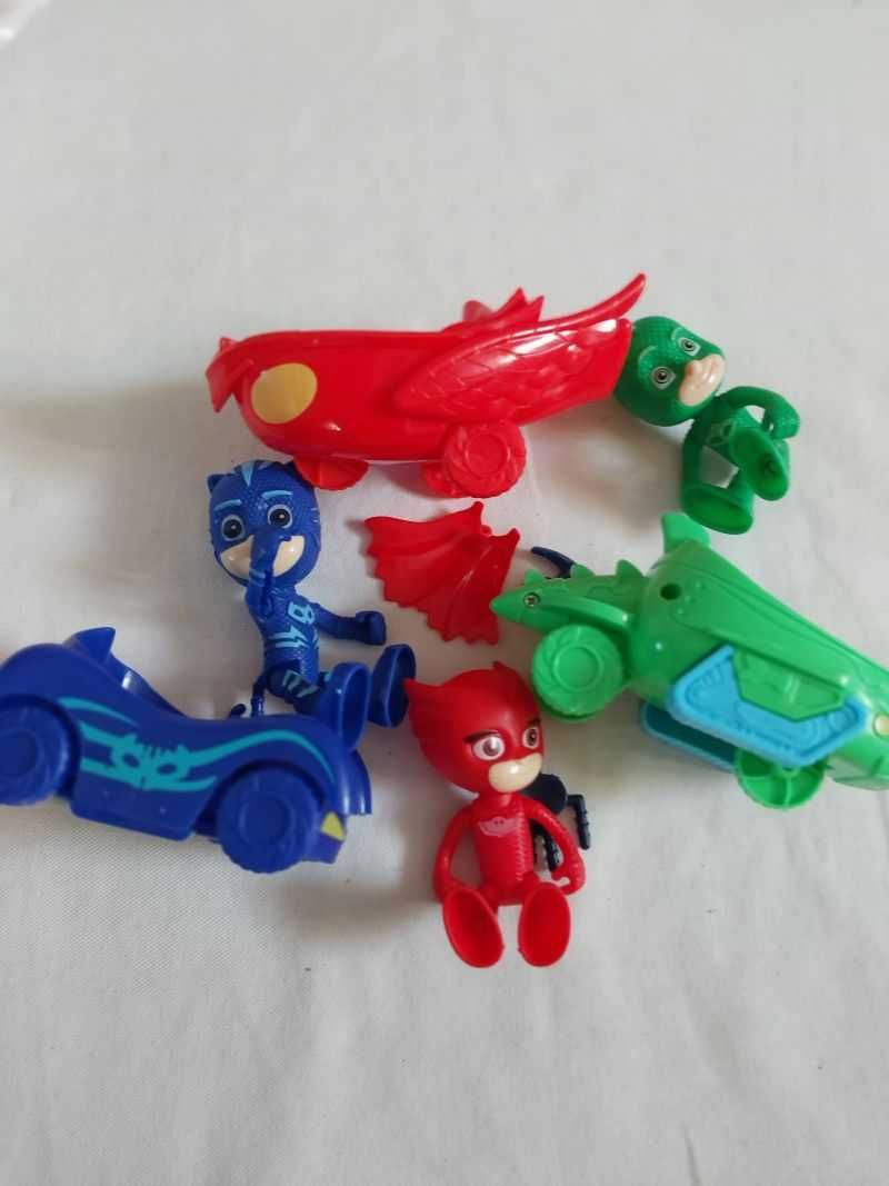 Zabawka  figurka spajdermen, dinozaur, samochodzik