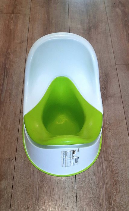 Nocniczek dla dziecka IKEA + podstawka do wchodzenia IKEA
