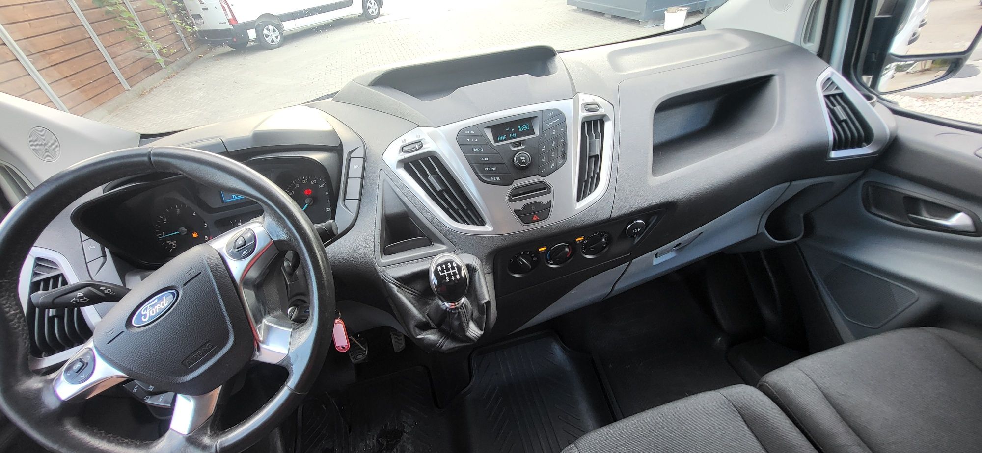 Ford Transit Custom 2.0 Tdci 2016 Rok L2H1 Long Klima Servis Agregat