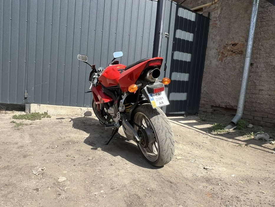 Продам Spark R-6