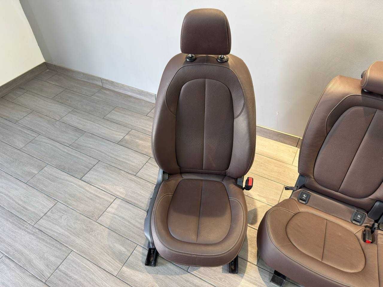 Сиденье Перед + зад 
BMW X1 F48