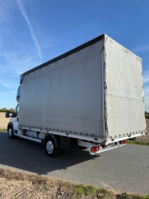 Opel Movano 2.2 165 KM plandeka (10 paletówka)