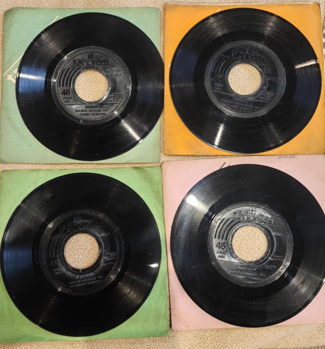 Maanam Lombard Universe 5x singiel VG+ Unikaty PRL Tonpress