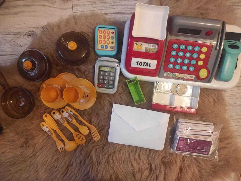 Kasa + akcesoria uzywane