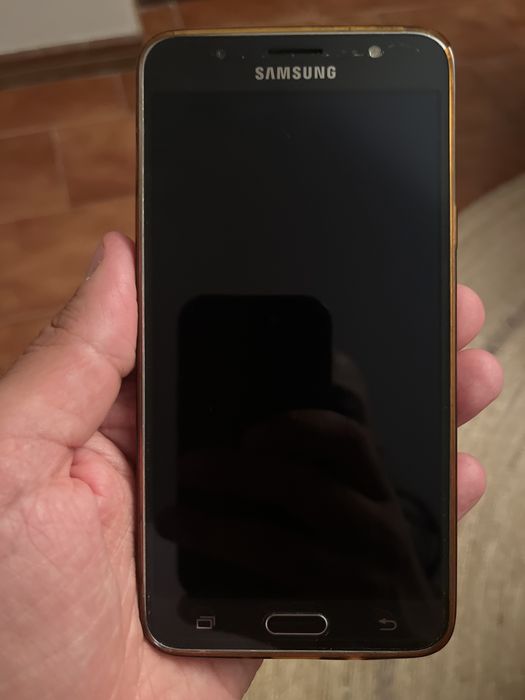 Galaxy J7 16Gb bom estado