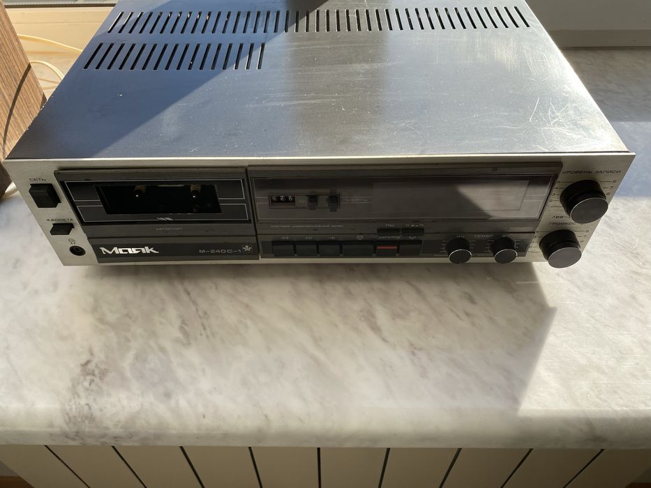 Програвач касетний маяк