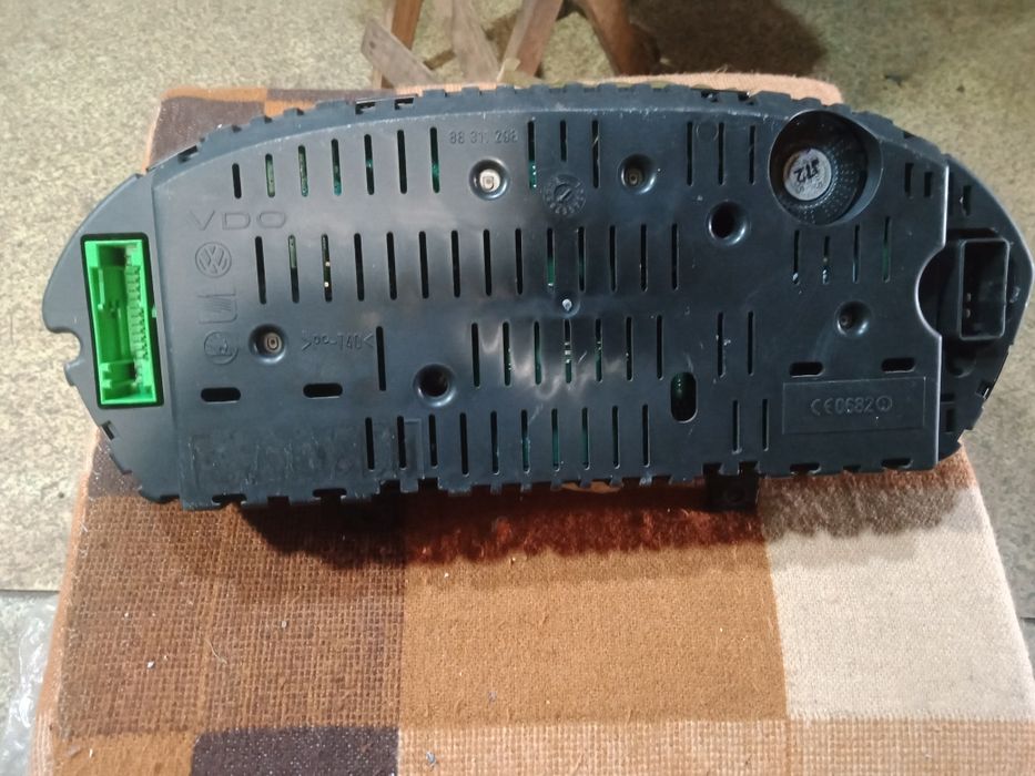 Щиток приборов на ШКОДУ ФАБИЯ 1.4-16 кл,Актавия ТУР