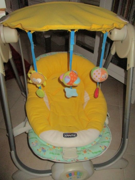 Baloiço Polly da Chicco automático com musica