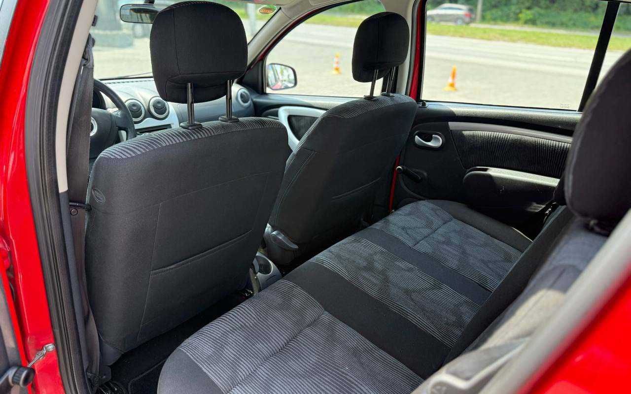 Dacia Sandero 2010