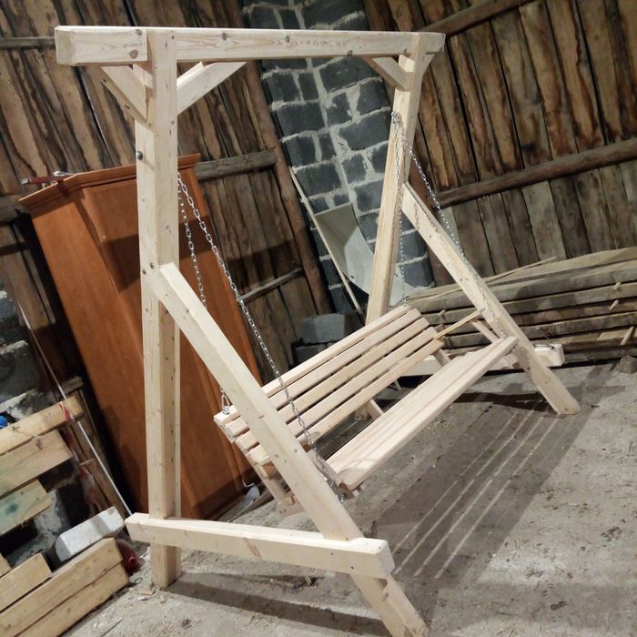 Solidna Huśtawka z kantówki