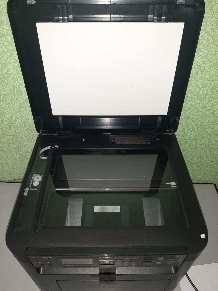 Принтер Canon i-SENSYS MF211