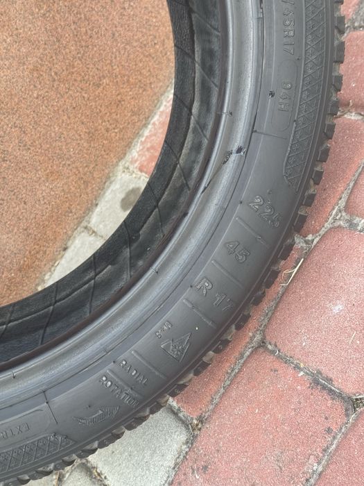 Зимова Резина kleber 225 45 r17 2021 року