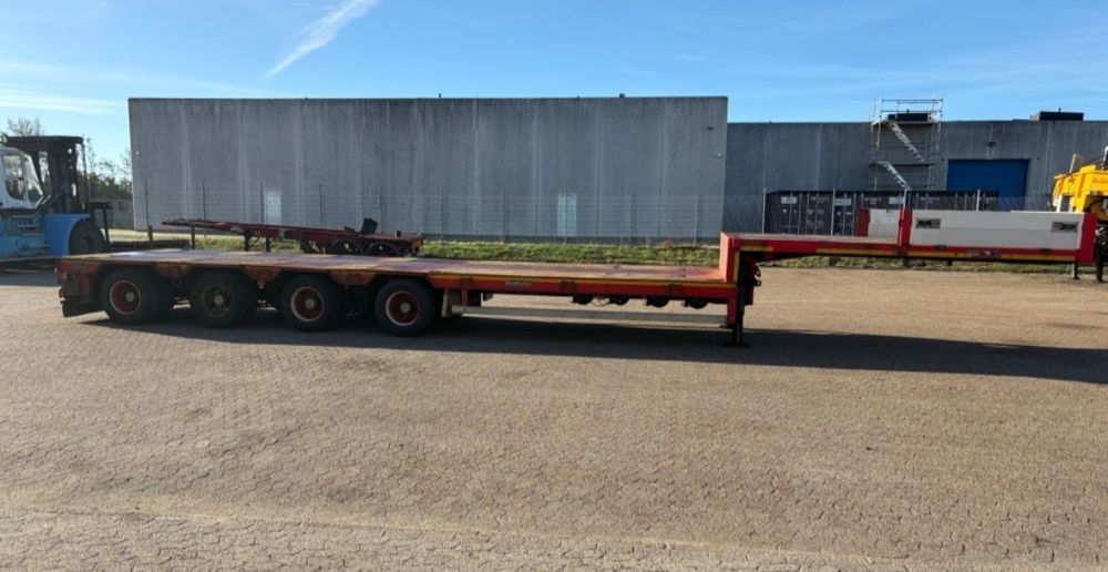 Naczepa niskopodwoziową 4 osie goldhofer STN-L4-50/80