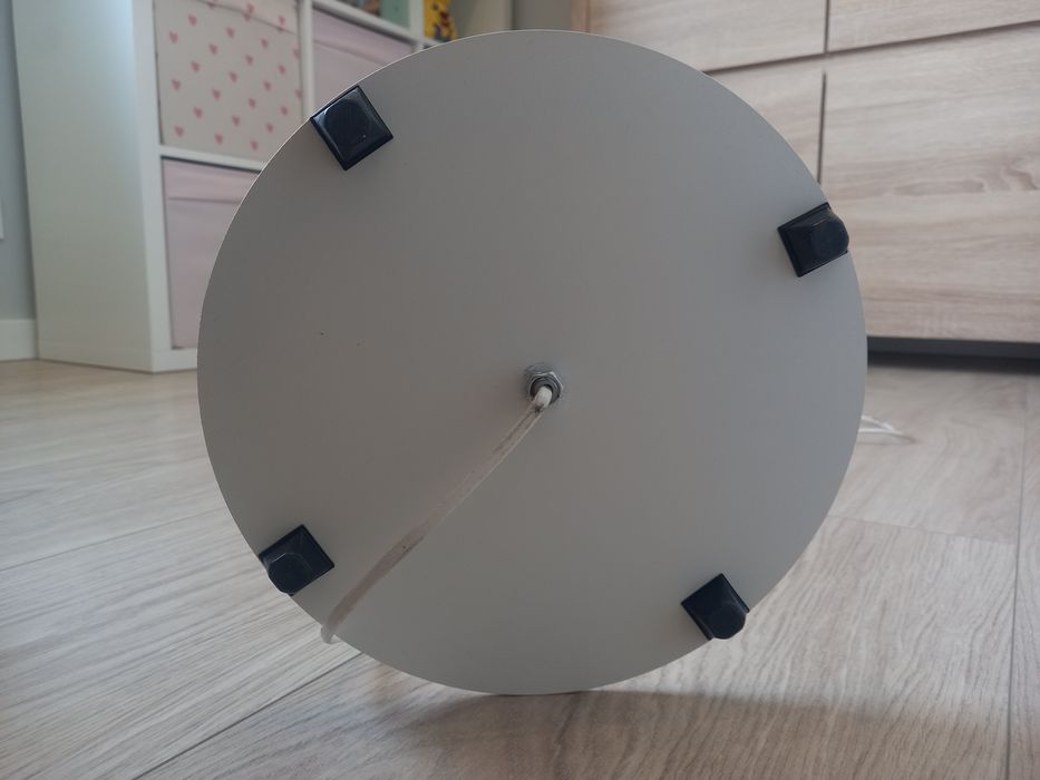 Lampa stojąca z abażurem