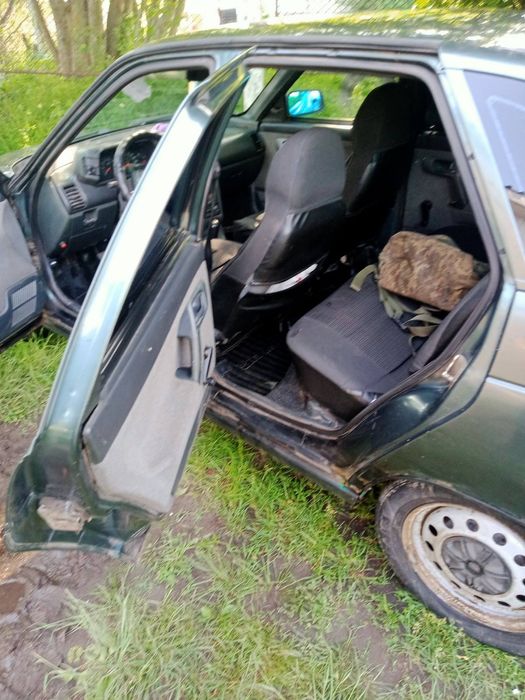 Продам 12шку стан задовільний