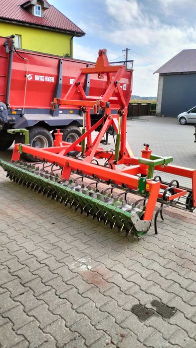 Agregat uprawowo siewny Agro-Masz 3m wał packer hydropak.
