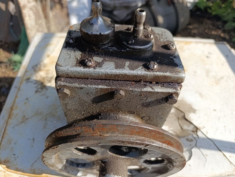 Вакумний насос ВМ 4