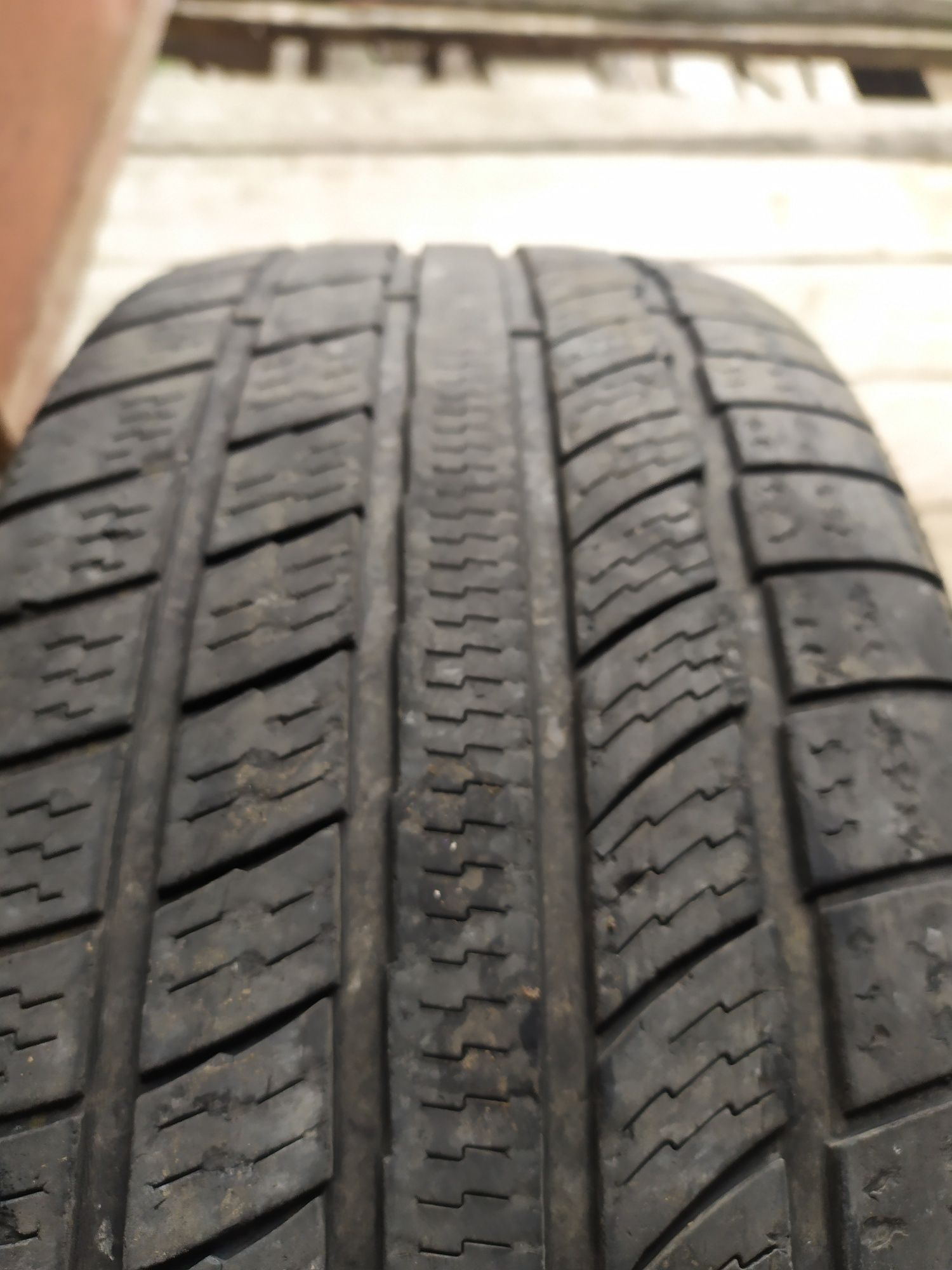 Продам колеса 205/50 R17 зима.