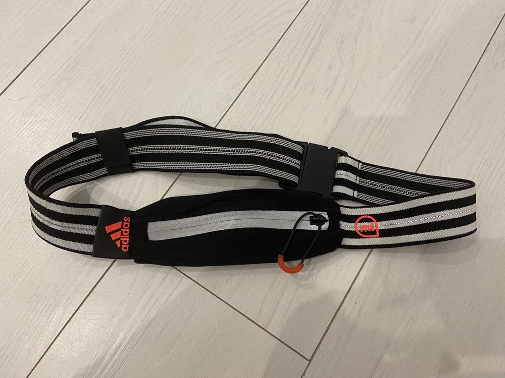 Пояс для бега Adidas Media Belt W67030 e-sports