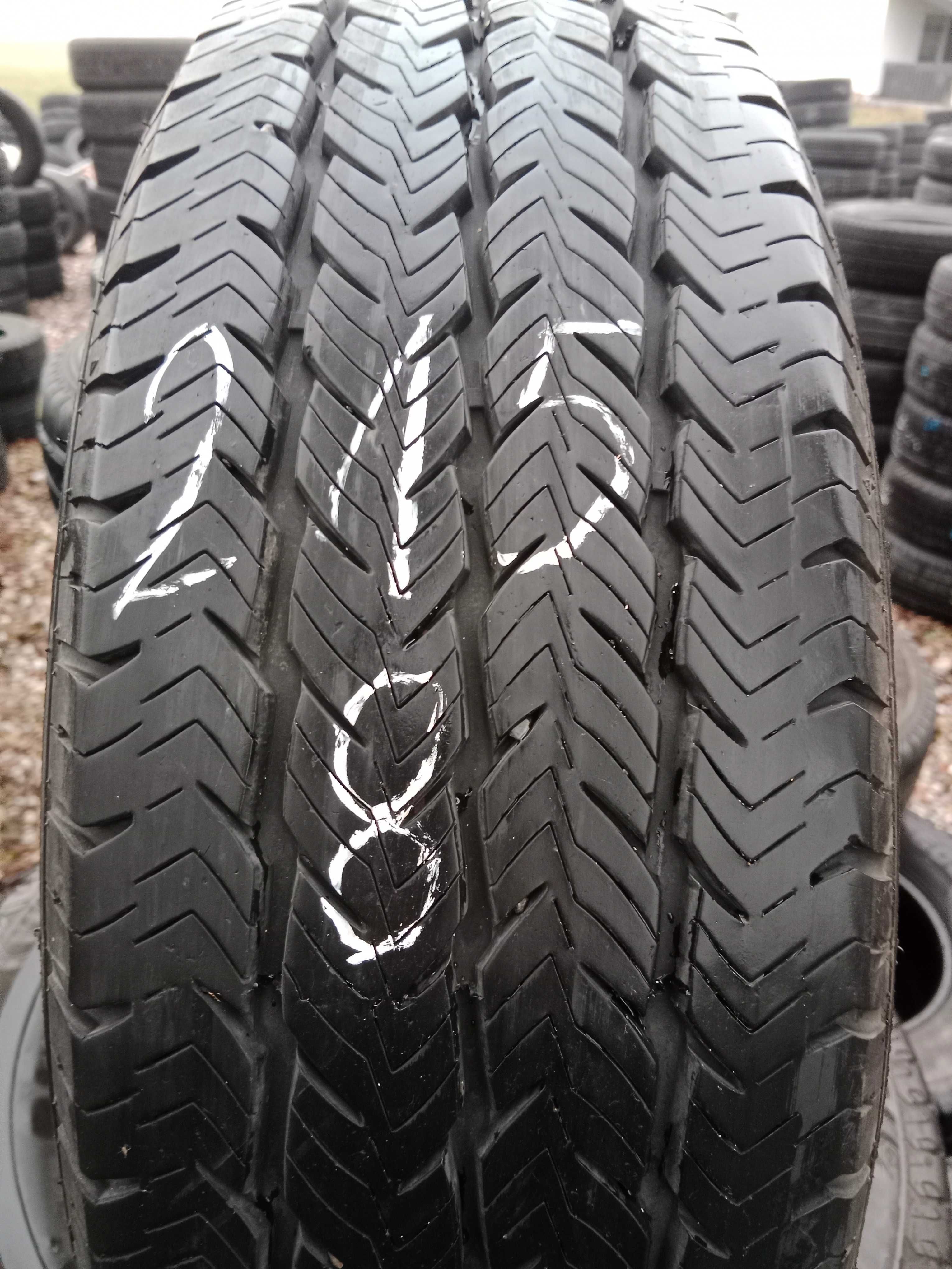 Opona używana 205/65R16C Hifly All-transit 1szt.