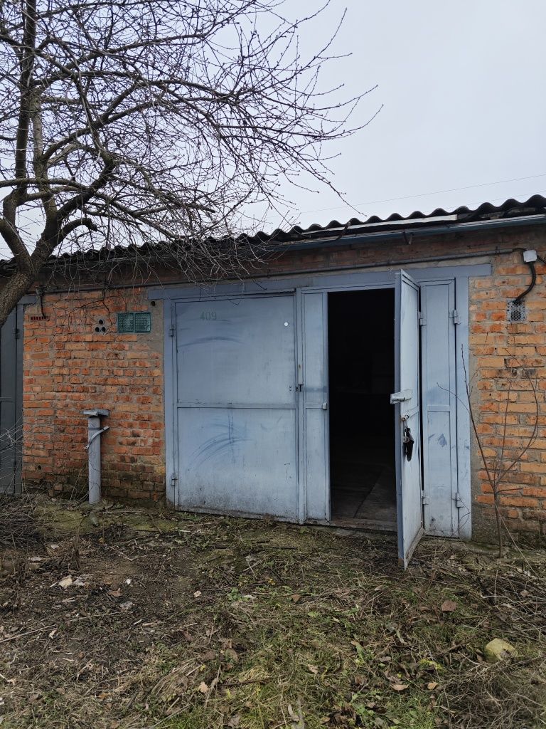 Продам гараж з документами Елінг