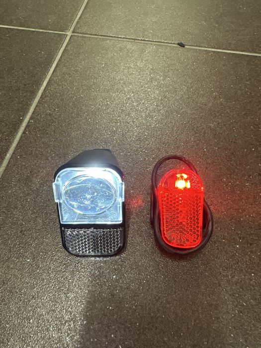 Zestaw lampek rowerowych