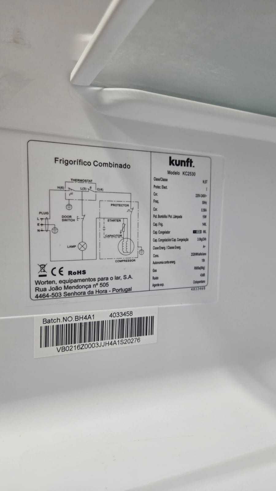 Frigorífico em muito bom estado