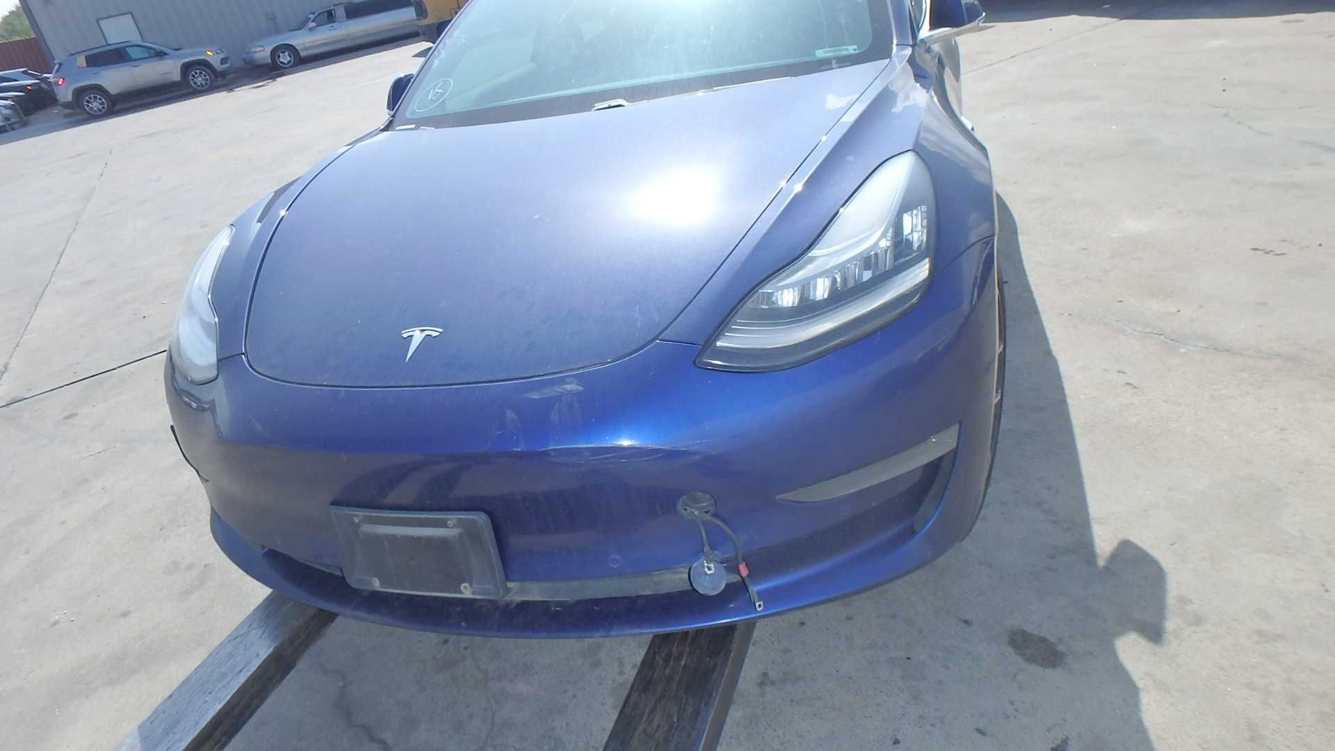 Tesla MODEL 3 2019