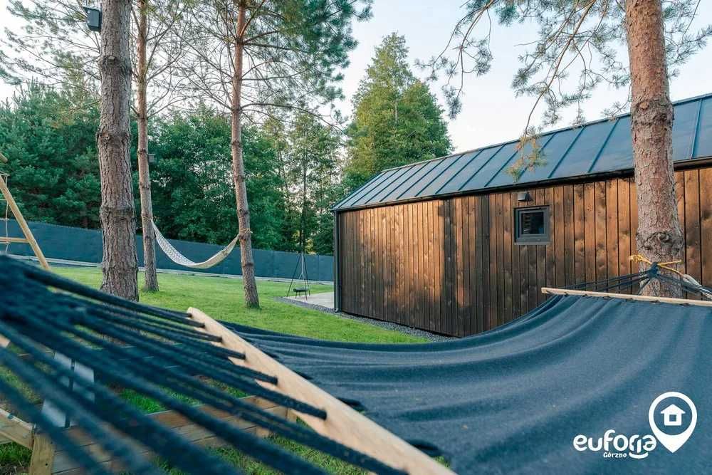 Domek na wynajem nad jeziorem z sauną i balią/jacuzzi; PET FRIENDLY