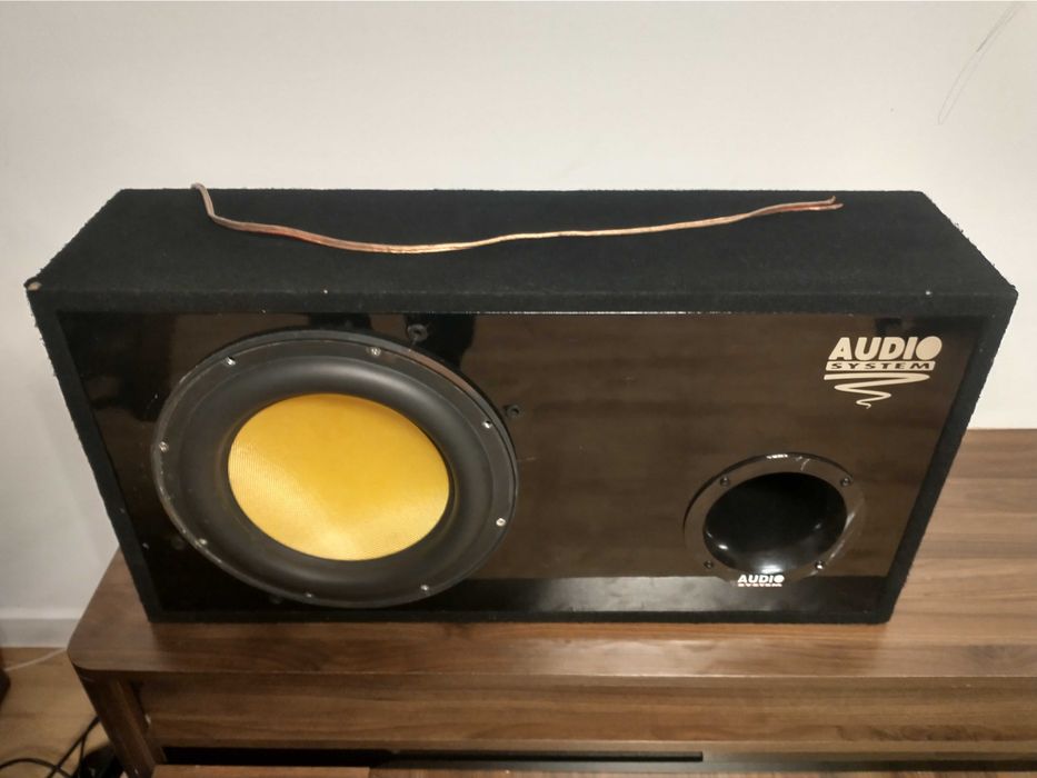 Car audio+ wzmacniacz Blaupunkt