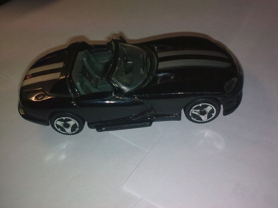 Dodge Viper RT/10 1:43 Bburago Burago