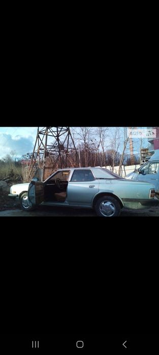 Ретро автомобіль