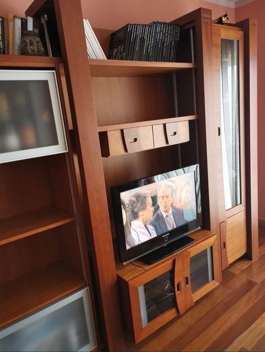 Móvel de Sala Estar em Cerejeira