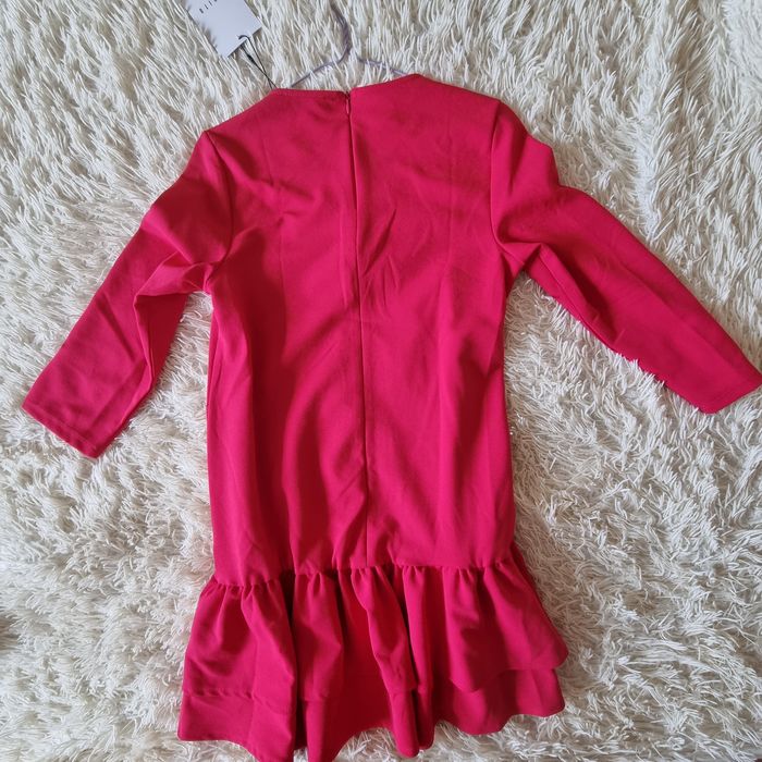 Стильна жіноча сукня