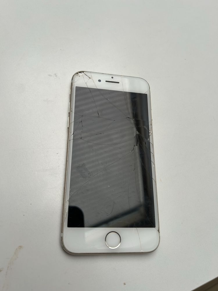 Iphone na sprzedaz