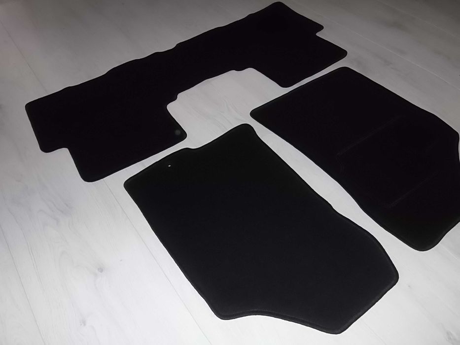 Dywaniki Welurowe KIA CARENS Rocznik 06-13 Idealnie Dopasowane STOPERY