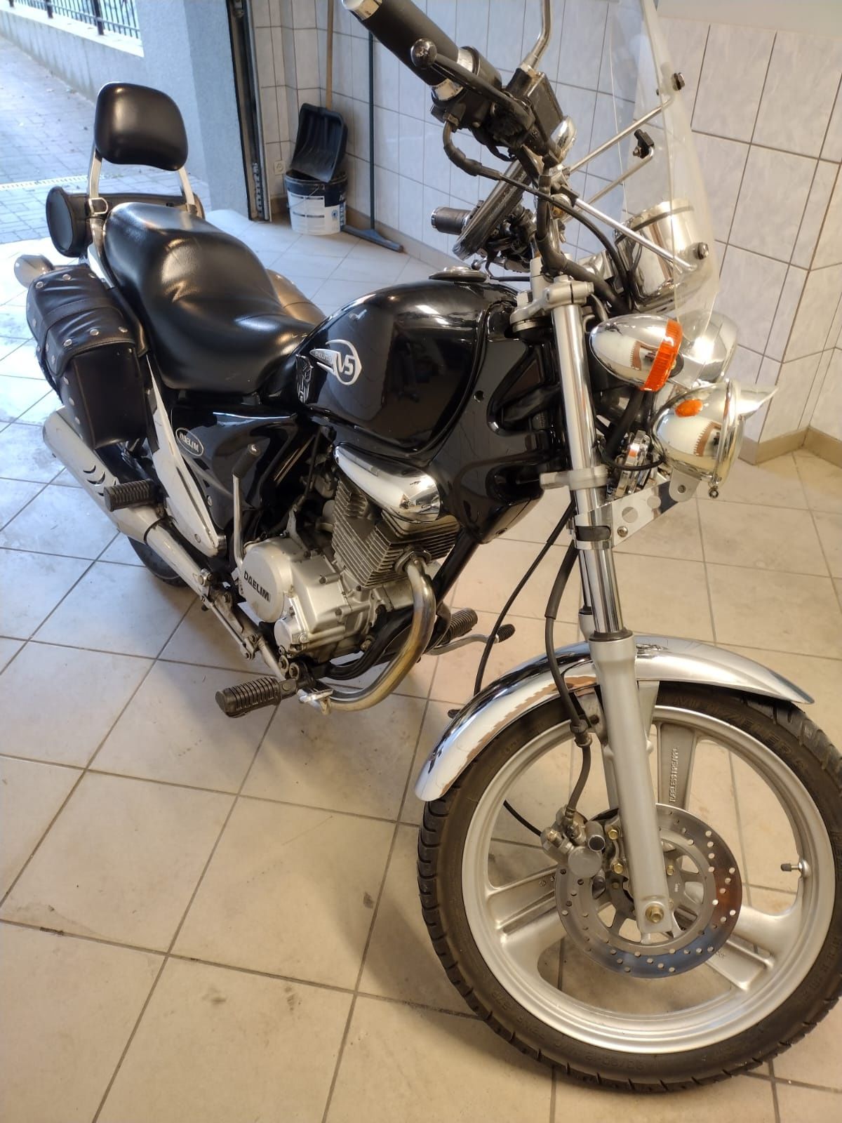 Sprzedam motor DAELIM 125 ,super stan,100% sprawny,zarejestrowany.