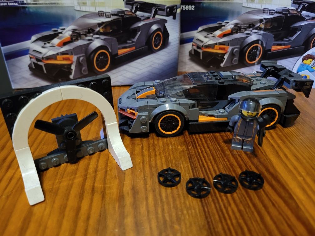 LEGO Speed Champions 75892 McLaren Senna