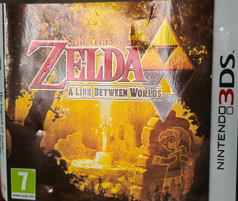 The Legend of Zelda: A Link Between Worlds Nintendo 3DS premierowa bdb