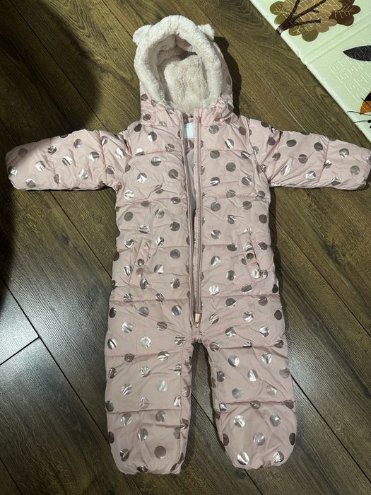 Продам комбінезон і шапку для дівчинки