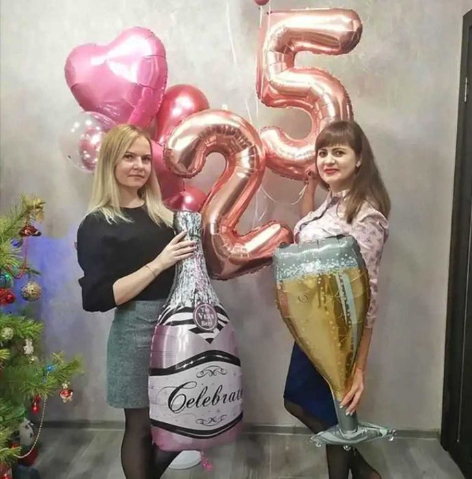 Великий набір повятряні кульки для класної фотозони. з днем народження