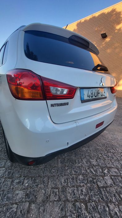 ASX Mitsubishi 2013 bem conservado