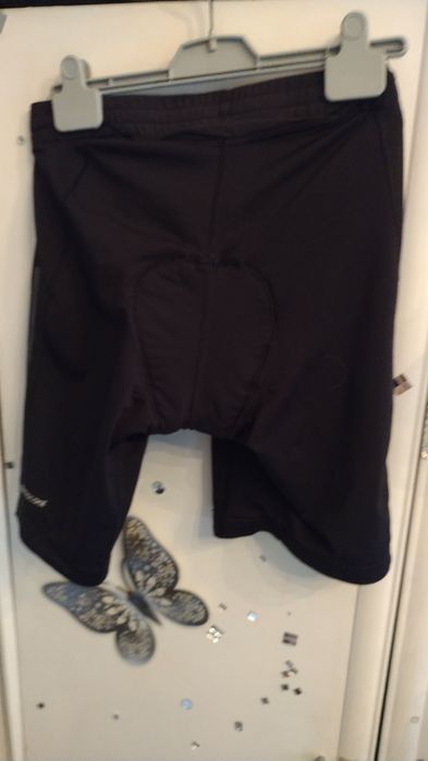 Czarne spodenki kolarskie Adidas Aeroready z wkładką damskie